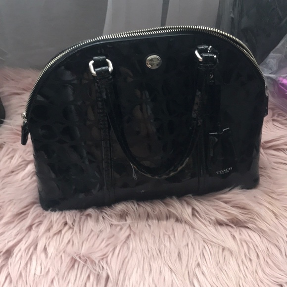 Coach purse. - Picture 2 of 4